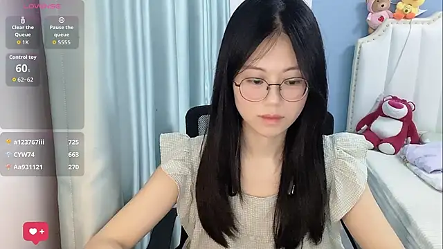 Snapshot of Luna-666 chatting on 05-17-26, 03:04 Luna-666 online show from 05-17-26, 03:04