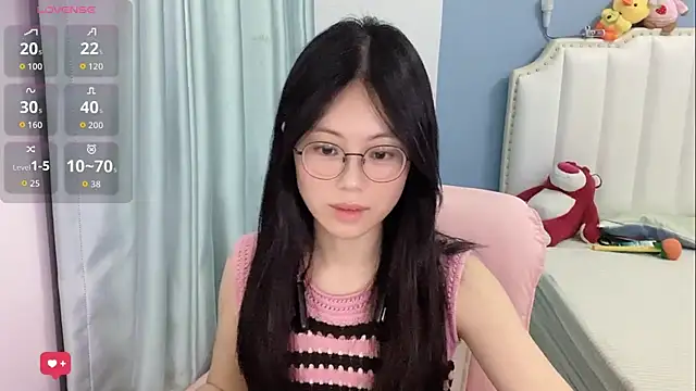 Luna-666 online show from 06-18-26, 02:43