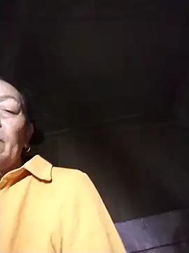 Snapshot of mouth22 chatting on 05-29-26, 10:08 mouth22 online show from 05-29-26, 10:08