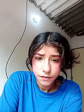 yenihernandez 123 online show from 04-26-26, 03:21