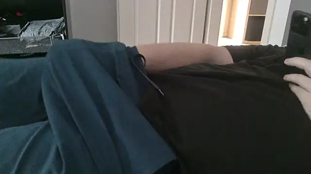 Snapshot of horny-bear89 chatting on 05-26-26, 05:09 horny-bear89 online show from 05-26-26, 05:09