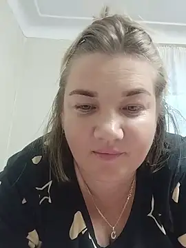 Snapshot of MiyaOlliver chatting on 08-03-26, 03:16 MiyaOlliver online show from 08-03-26, 03:16