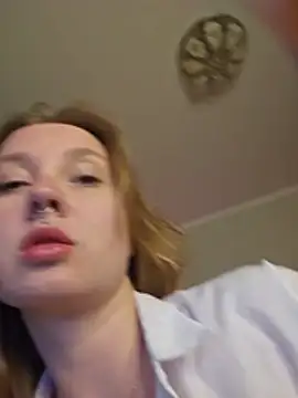 ooopsitscandy online show from 07-31-26, 05:45