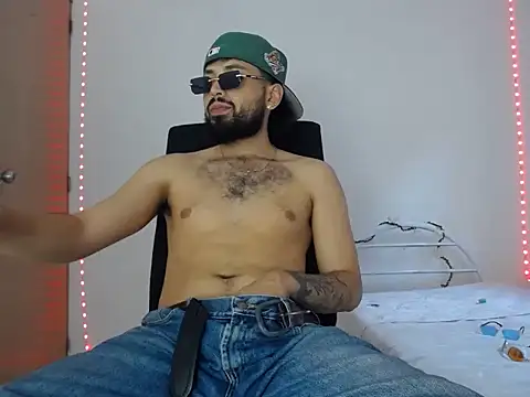 camilorestrepo77 online show from 06-03-26, 07:08