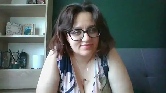 Snapshot of sensual_paris chatting on 07-22-26, 05:21 sensual paris online show from 07-22-26, 05:21