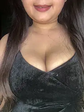 Snapshot of Naughty_pooja44 chatting on 05-07-26, 10:09 Naughty pooja44 online show from 05-07-26, 10:09