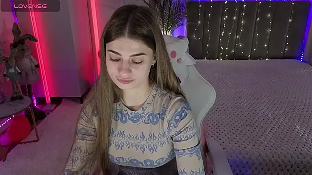 Dayana Mood online show from 04-29-26, 06:50