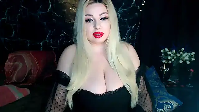 Snapshot of ValentinaaLuv chatting on 06-11-26, 09:13 ValentinaaLuv online show from 06-11-26, 09:13
