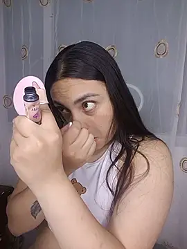 Snapshot of -brendda- chatting on 07-16-26, 03:23 -brendda- online show from 07-16-26, 03:23