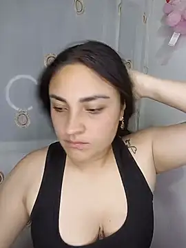 Snapshot of -brendda- chatting on 07-17-26, 03:24 -brendda- online show from 07-17-26, 03:24
