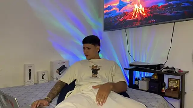 Snapshot of SexxxySquirterStev777 chatting on 05-02-26, 05:01 SexxxySquirterStev777 online show from 05-02-26, 05:01