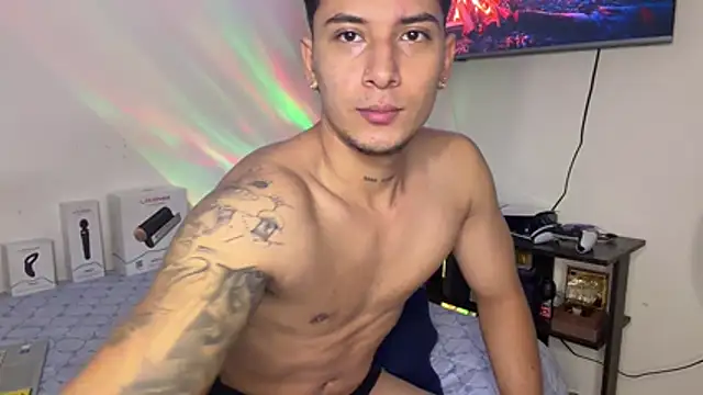 Snapshot of SexxxySquirterStev777 chatting on 05-02-26, 08:14 SexxxySquirterStev777 online show from 05-02-26, 08:14