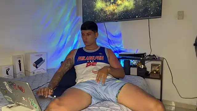 Snapshot of SexxxySquirterStev777 chatting on 05-04-26, 03:08 SexxxySquirterStev777 online show from 05-04-26, 03:08