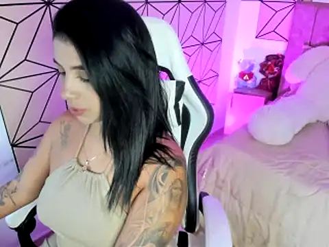 Vanessa  lopez1 online show from 04-29-26, 10:05