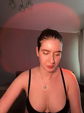 Snapshot of Lili_of_sin chatting on 06-09-26, 09:54 Lili of sin online show from 06-09-26, 09:54