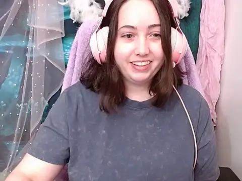 LavenderGreyTarot online show from 05-28-26, 02:42