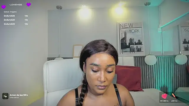 alessia anderson online show from 05-22-26, 10:04
