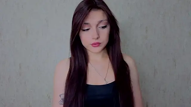 Snapshot of georgymaryhi chatting on 06-25-26, 04:55 georgymaryhi online show from 06-25-26, 04:55