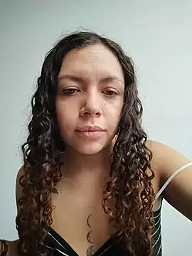 Snapshot of Ruby_diamonds chatting on 07-24-26, 04:16 Ruby diamonds online show from 07-24-26, 04:16