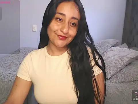 Snapshot of erotic_lov chatting on 06-07-26, 08:12 erotic lov online show from 06-07-26, 08:12