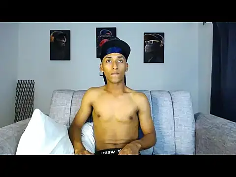 Snapshot of jack_vega1 chatting on 06-17-26, 04:37 jack vega1 online show from 06-17-26, 04:37