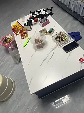 xingyi001 online show from 04-28-26, 05:29