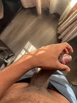 Freakstarza online show from 04-28-26, 10:53