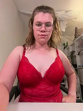 Snapshot of Lina-Love chatting on 07-11-26, 09:16 Lina-Love online show from 07-11-26, 09:16