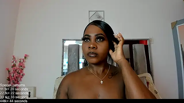 EmilyRooa1 online show from 06-29-26, 12:27