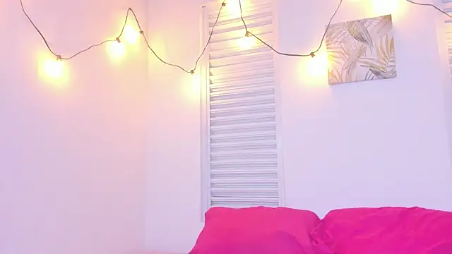 VictoriaaLopez online show from 07-01-26, 07:02