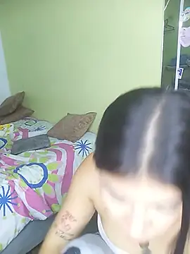 PequenaNena online show from 06-18-26, 02:34