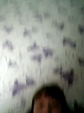 Snapshot of MikkiLove777 chatting on 05-12-26, 09:12 MikkiLove777 online show from 05-12-26, 09:12