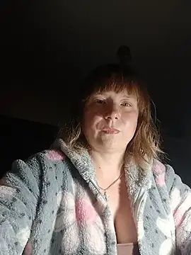 Snapshot of MikkiLove777 chatting on 05-18-26, 09:42 MikkiLove777 online show from 05-18-26, 09:42
