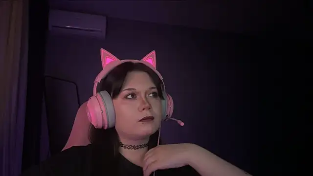 BPDkitty online show from 04-29-26, 07:09