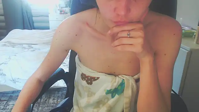 Snapshot of juili_juili chatting on 05-06-26, 12:54 juili juili online show from 05-06-26, 12:54