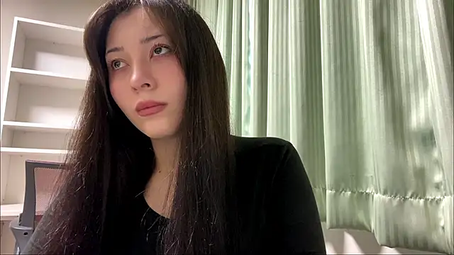 Snapshot of Sonata_Asky chatting on 05-21-26, 10:17 Sonata Asky online show from 05-21-26, 10:17