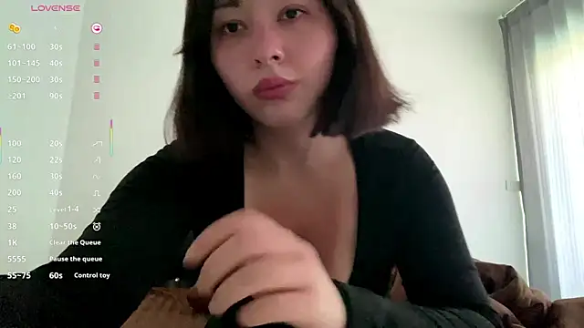 Snapshot of Sonata_Asky chatting on 07-24-26, 05:16 Sonata Asky online show from 07-24-26, 05:16