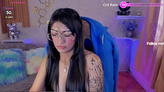Snapshot of mia_smoke_ chatting on 05-11-26, 02:45 mia smoke online show from 05-11-26, 02:45