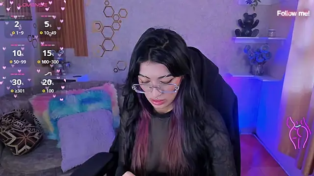 Snapshot of mia_smoke_ chatting on 06-09-26, 04:40 mia smoke online show from 06-09-26, 04:40