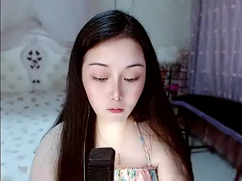 Snapshot of Amy-cnbaby chatting on 06-22-26, 03:25 Amy-cnbaby online show from 06-22-26, 03:25