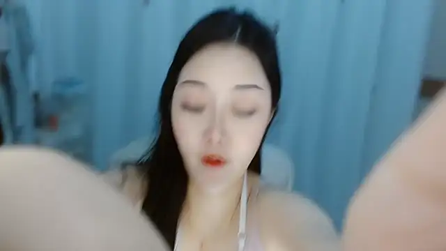 Snapshot of Amy-cnbaby chatting on 07-22-26, 01:41 Amy-cnbaby online show from 07-22-26, 01:41