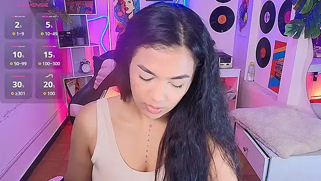 Snapshot of Duulce_mia chatting on 06-19-26, 11:14 Duulce mia online show from 06-19-26, 11:14