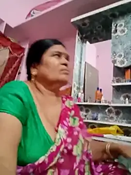 Snapshot of dheepika11 chatting on 07-15-26, 08:08 dheepika11 online show from 07-15-26, 08:08