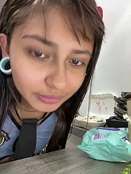 Noa lau online show from 07-15-26, 03:56
