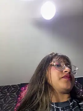 Noa lau online show from 07-17-26, 04:08