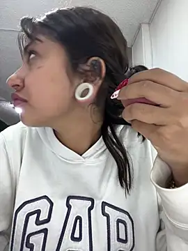 Noa lau online show from 08-04-26, 04:59
