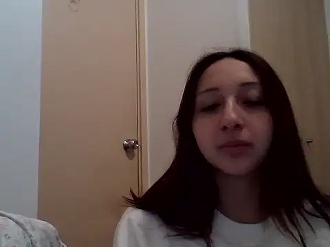 Snapshot of 010874 chatting on 05-31-26, 05:37 010874 online show from 05-31-26, 05:37