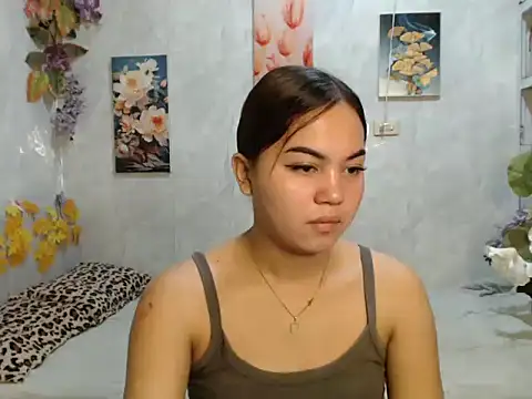 Snapshot of ur_asiankat chatting on 06-27-26, 07:41 ur asiankat online show from 06-27-26, 07:41