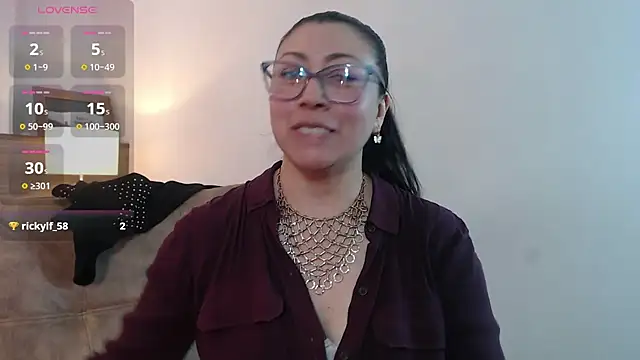 FranciscaVera online show from 05-25-26, 07:53