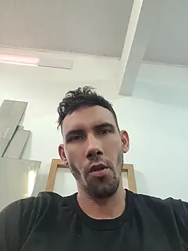 Snapshot of Leandro_flores92 chatting on 07-16-26, 01:17 Leandro flores92 online show from 07-16-26, 01:17